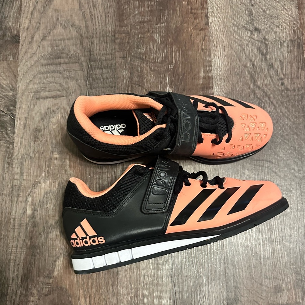 Women’s addisas lifters